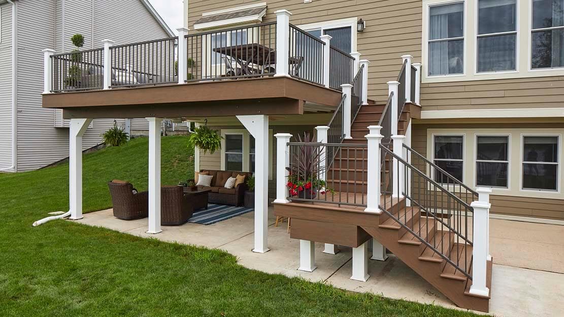 Custom deck with pool access
